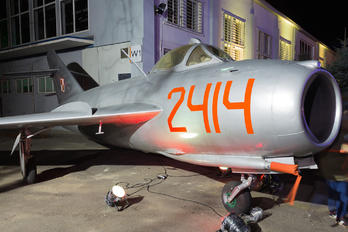 2414 - Poland - Air Force PZL Lim-5