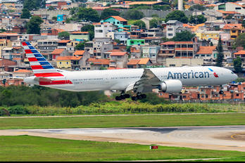 N733AR - American Airlines Boeing 777-300ER