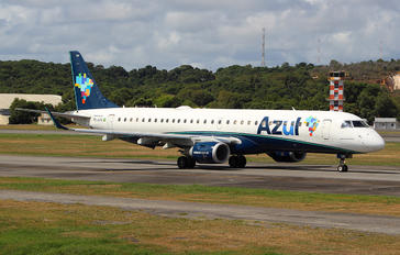 PR-AUN - Azul Linhas Aéreas Embraer ERJ-195 (190-200)