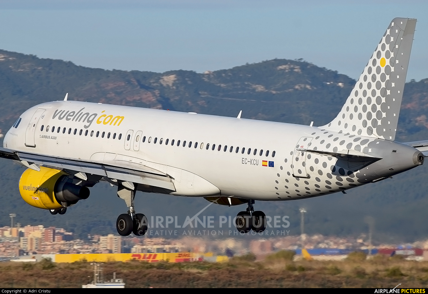 Vueling Airlines EC-KCU aircraft at Barcelona - El Prat