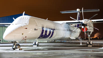SP-EQB - LOT - Polish Airlines de Havilland Canada DHC-8-400Q / Bombardier Q400