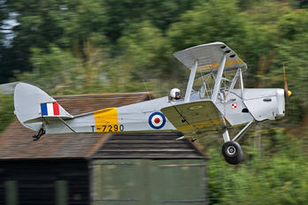 G-ANNK - Private de Havilland DH. 82 Tiger Moth