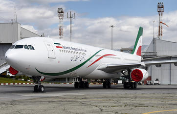 EP-IGA - Iran - Government Airbus A340-300