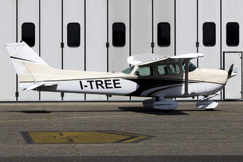 I-TREE - Private Cessna 172 Skyhawk (all models except RG)
