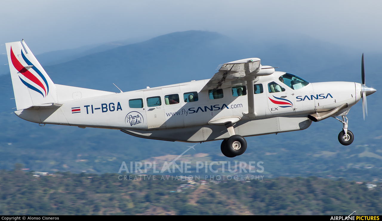 Sansa Airlines TI-BGA aircraft at San Jose - Juan Santamaría Intl