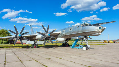85 - USSR - Navy Tupolev Tu-142