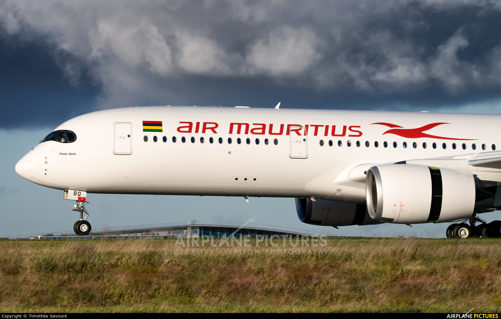 Air Mauritius 3B-NBQ aircraft at Paris - Charles de Gaulle