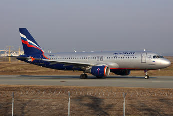 VQ-BIV - Aeroflot Airbus A320