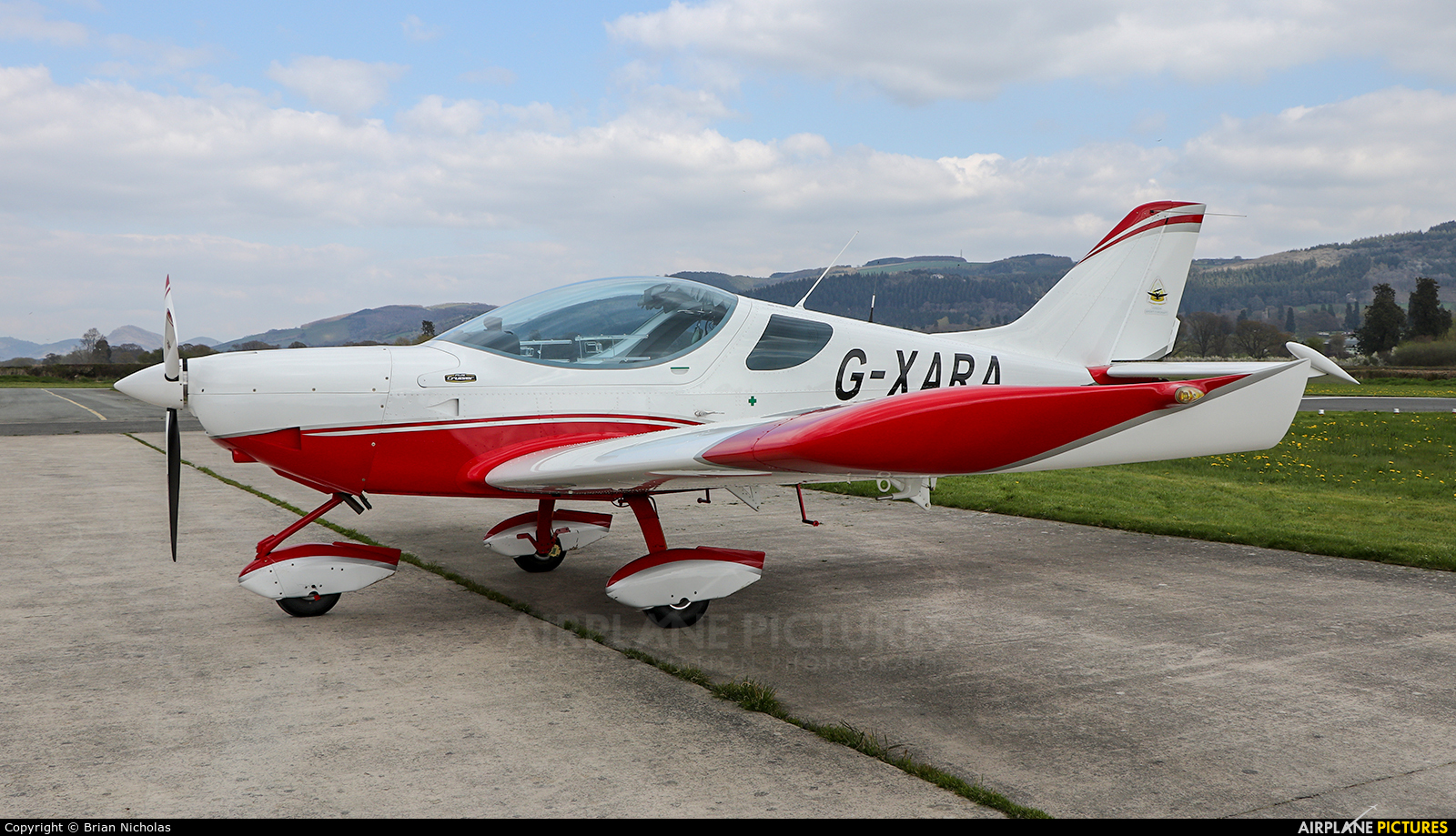 Private G-XARA aircraft at Welshpool