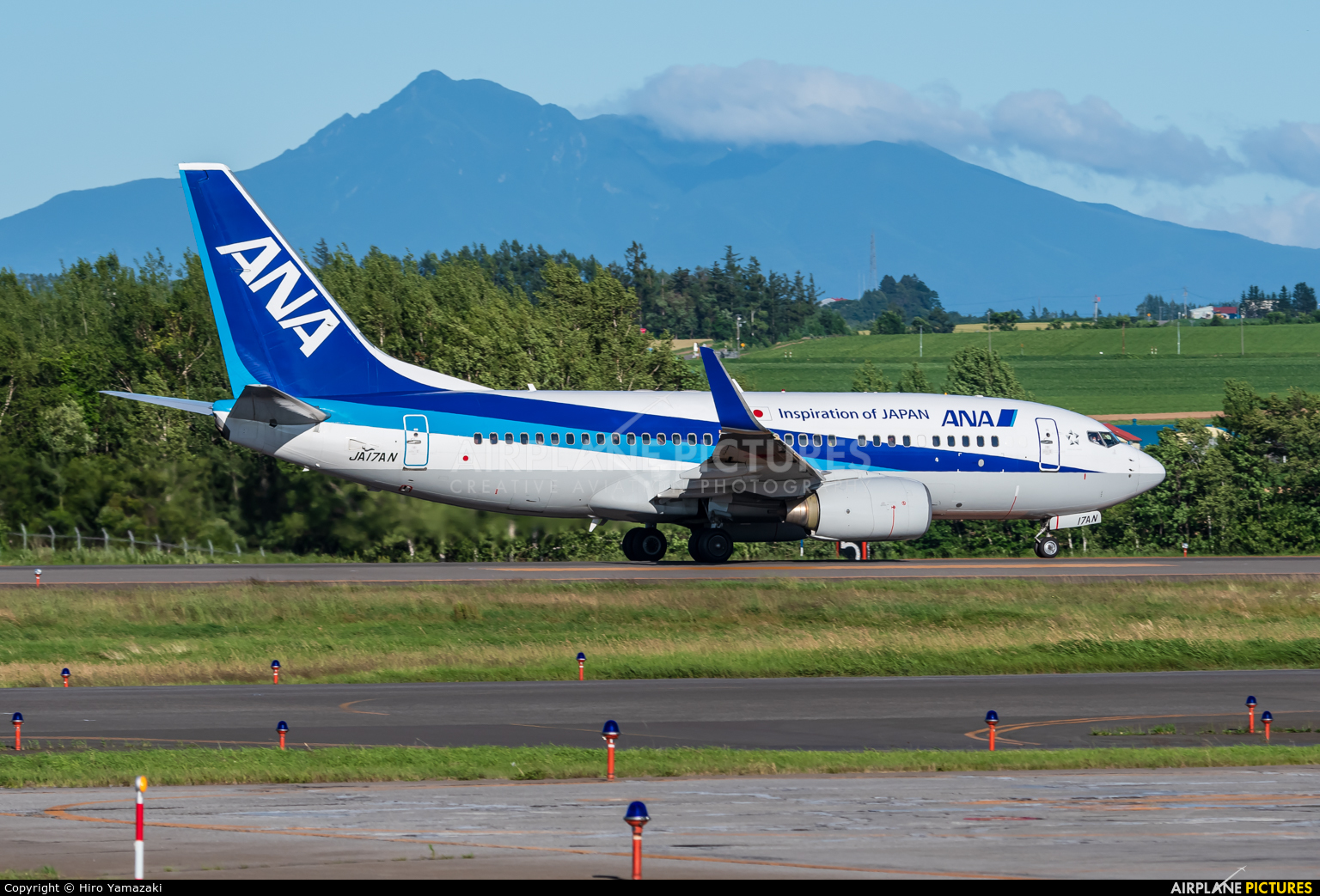 ANA - All Nippon Airways JA17AN aircraft at Memanbetsu
