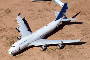 N175UA - United Airlines Boeing 747-400