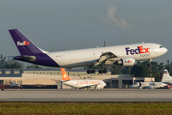 N669FE - FedEx Federal Express Airbus A300F4-605R