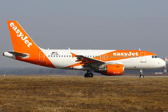 OE-LQH - easyJet Europe Airbus A319