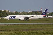 LOT - Polish Airlines SP-LSB image