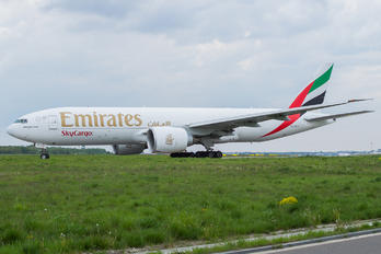 A6-EFJ - Emirates Sky Cargo Boeing 777F