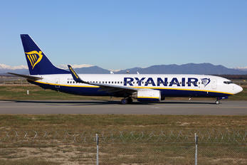 EI-EBH - Ryanair Boeing 737-800