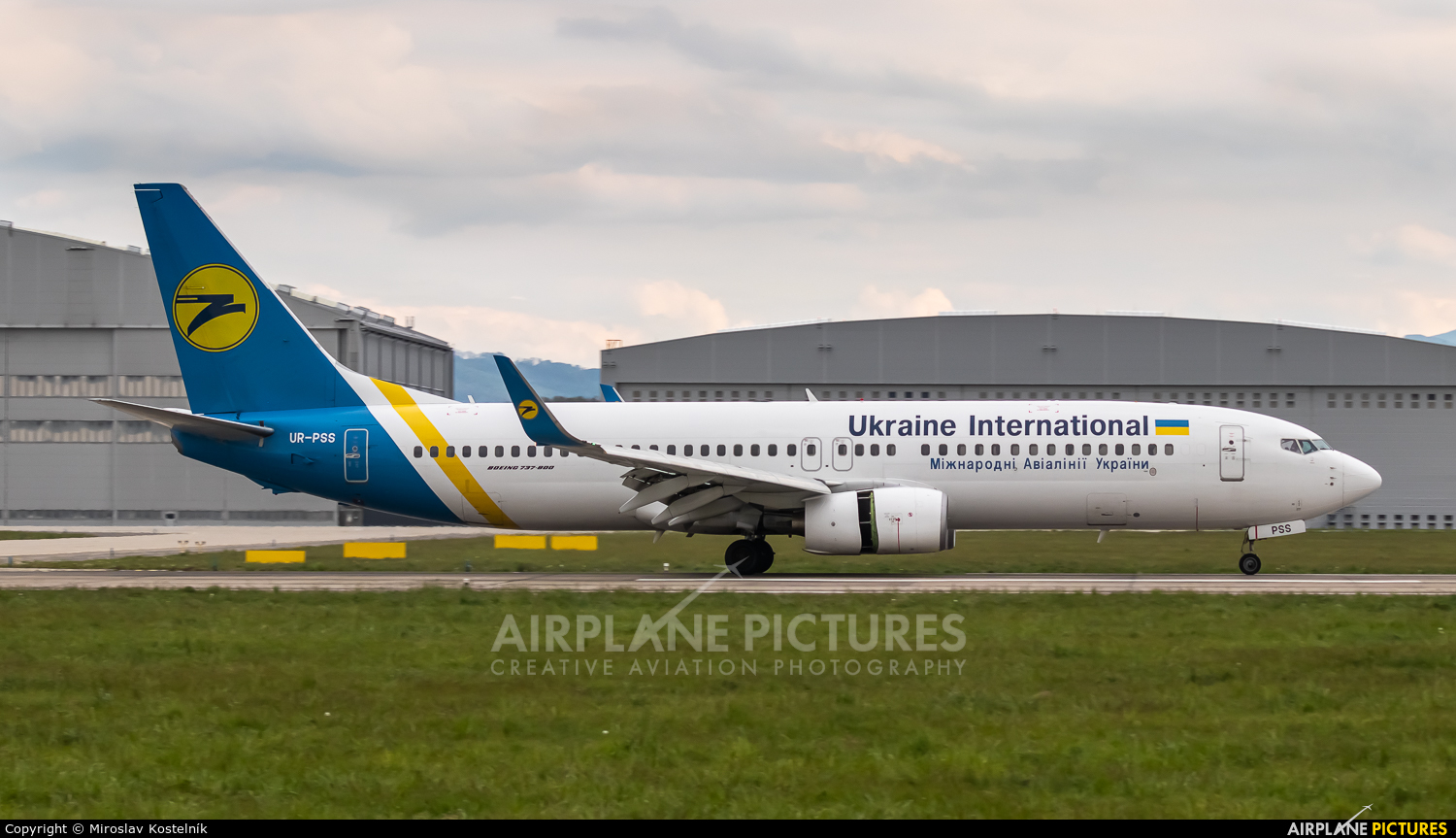 Ukraine International Airlines UR-PSS aircraft at Ostrava Mošnov