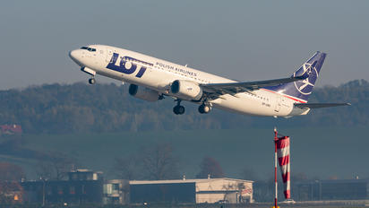 SP-LWA - LOT - Polish Airlines Boeing 737-800