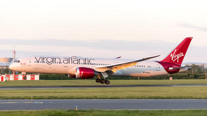 G-VOWS - Virgin Atlantic Boeing 787-9 Dreamliner