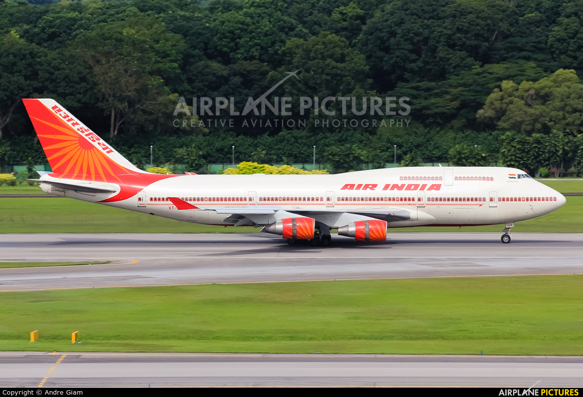 Air India VT-EVB aircraft at Singapore - Changi