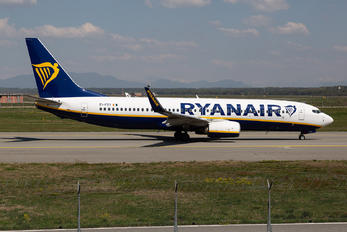 EI-FZT - Ryanair Boeing 737-8AS