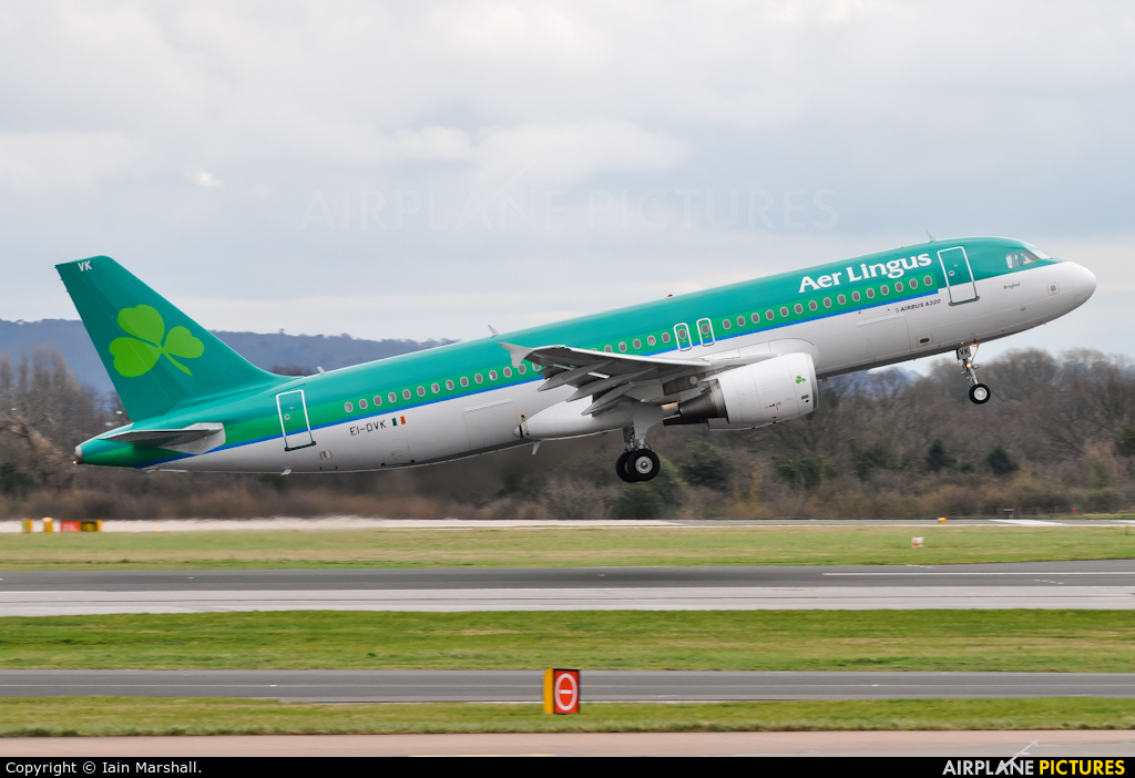 Aer Lingus EI-DVK aircraft at Manchester