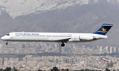 EP-MDD - Iran Air Tours McDonnell Douglas MD-82