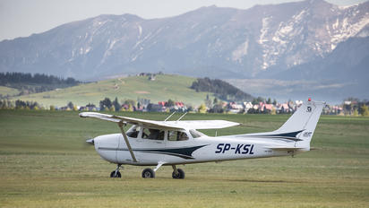SP-KSL - Aeroklub Śląski Cessna 172 Skyhawk (all models except RG)
