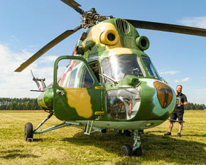 6922 - Poland - Air Force Mil Mi-2