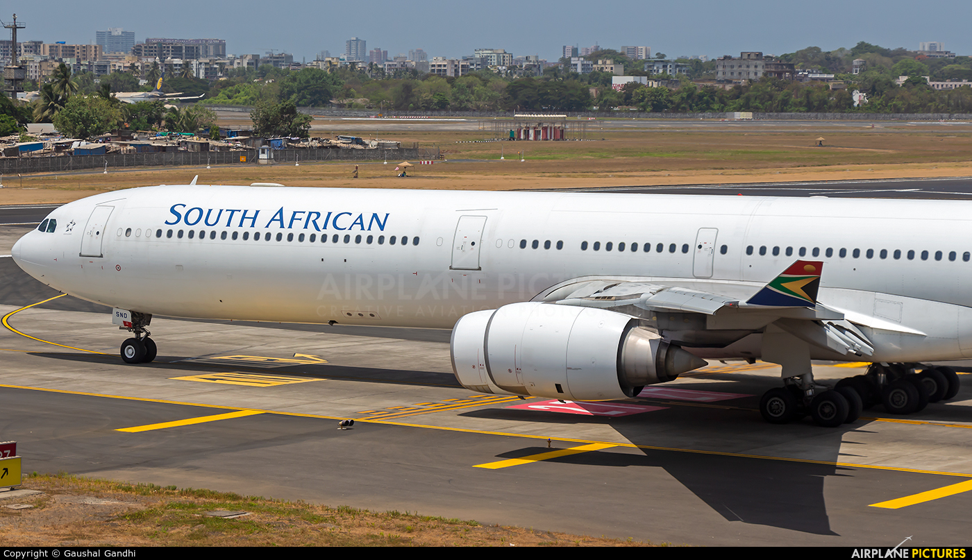 South African Airways ZS-SND aircraft at Mumbai - Chhatrapati Shivaji Intl