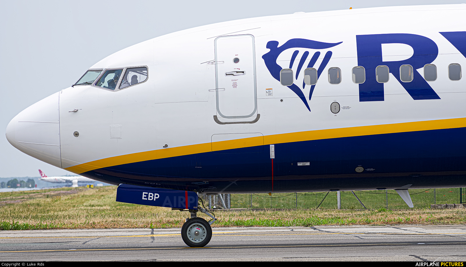 Ryanair EI-EBP aircraft at Bucharest - Henri Coandă