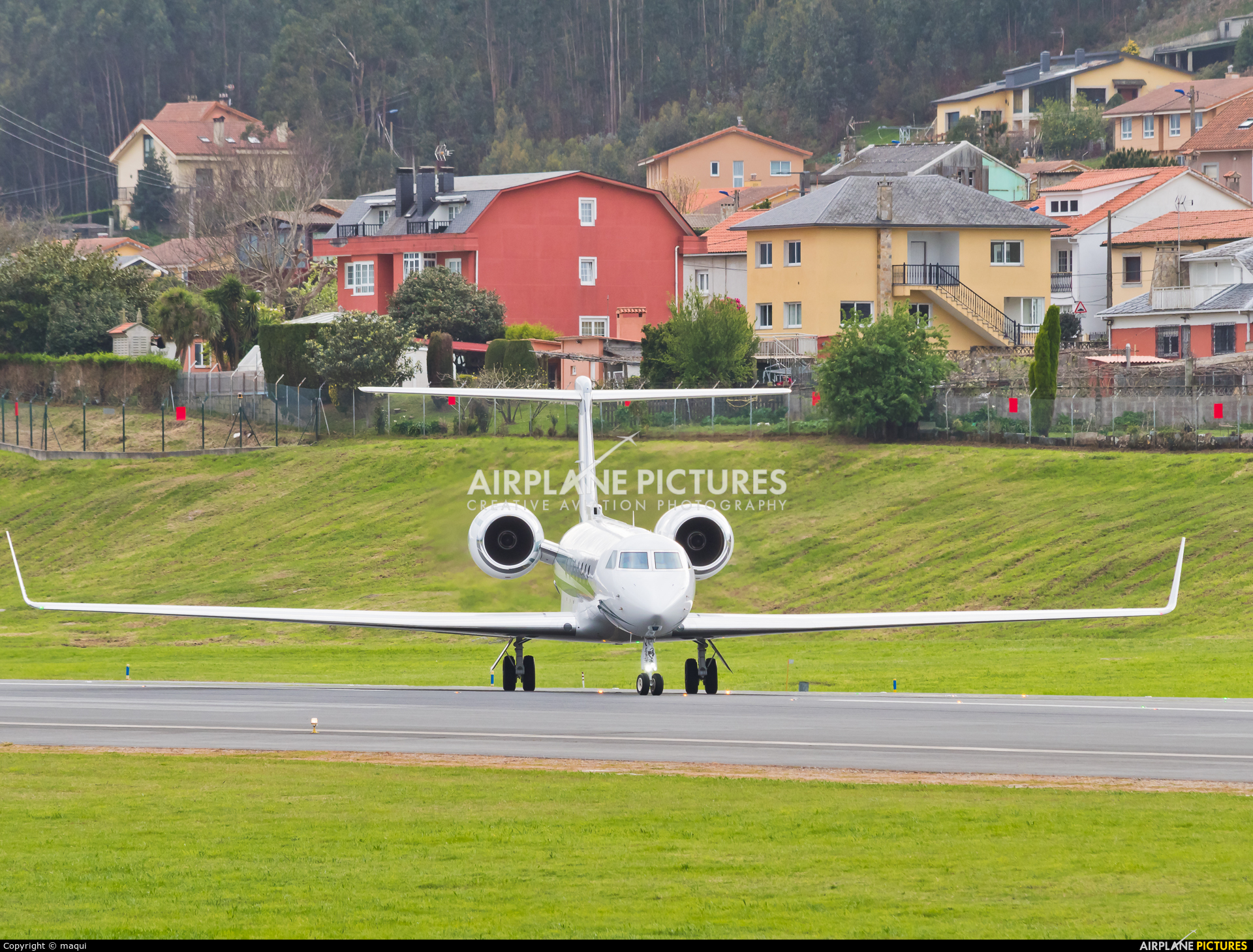 Gestair EC-KUM aircraft at La Coruña