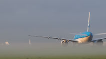  - KLM Boeing 777-200ER aircraft