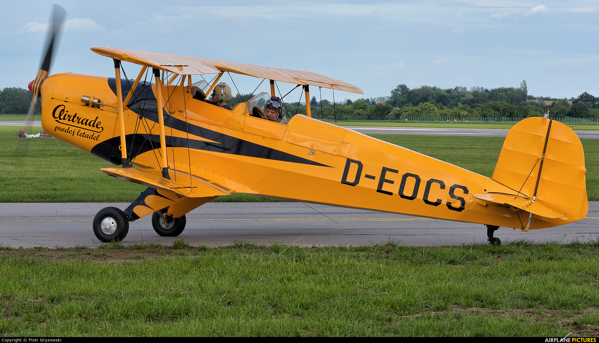 Private D-EOCS aircraft at Pardubice