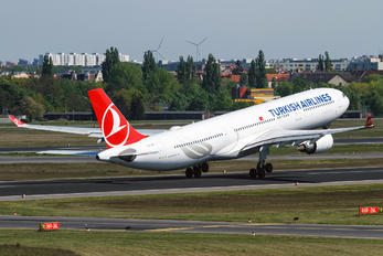 TC-JOK - Turkish Airlines Airbus A330-300