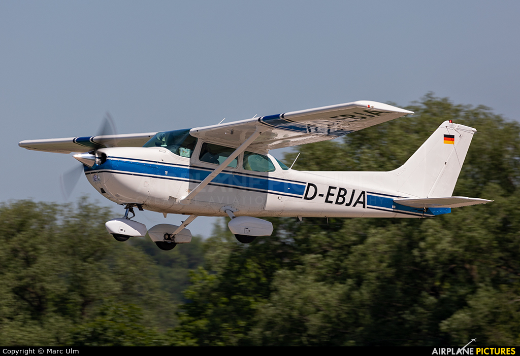 Private D-EBJA aircraft at Augsburg