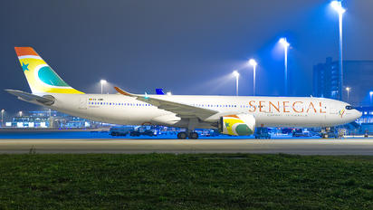 6V-ANB - Senegal - Government Airbus A330-900
