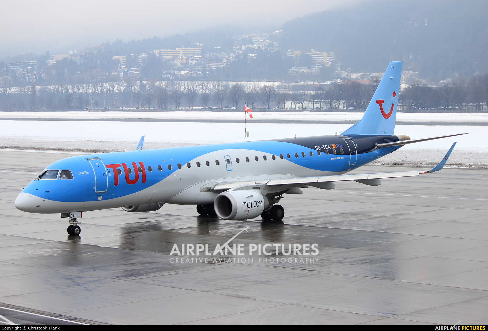 TUI Airlines Belgium OO-TEA aircraft at Innsbruck
