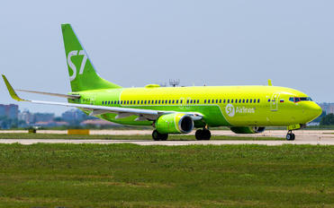 VP-BLD - S7 Airlines Boeing 737-800