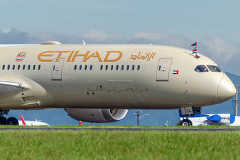 A6-BLL - Etihad Airways Boeing 787-9 Dreamliner