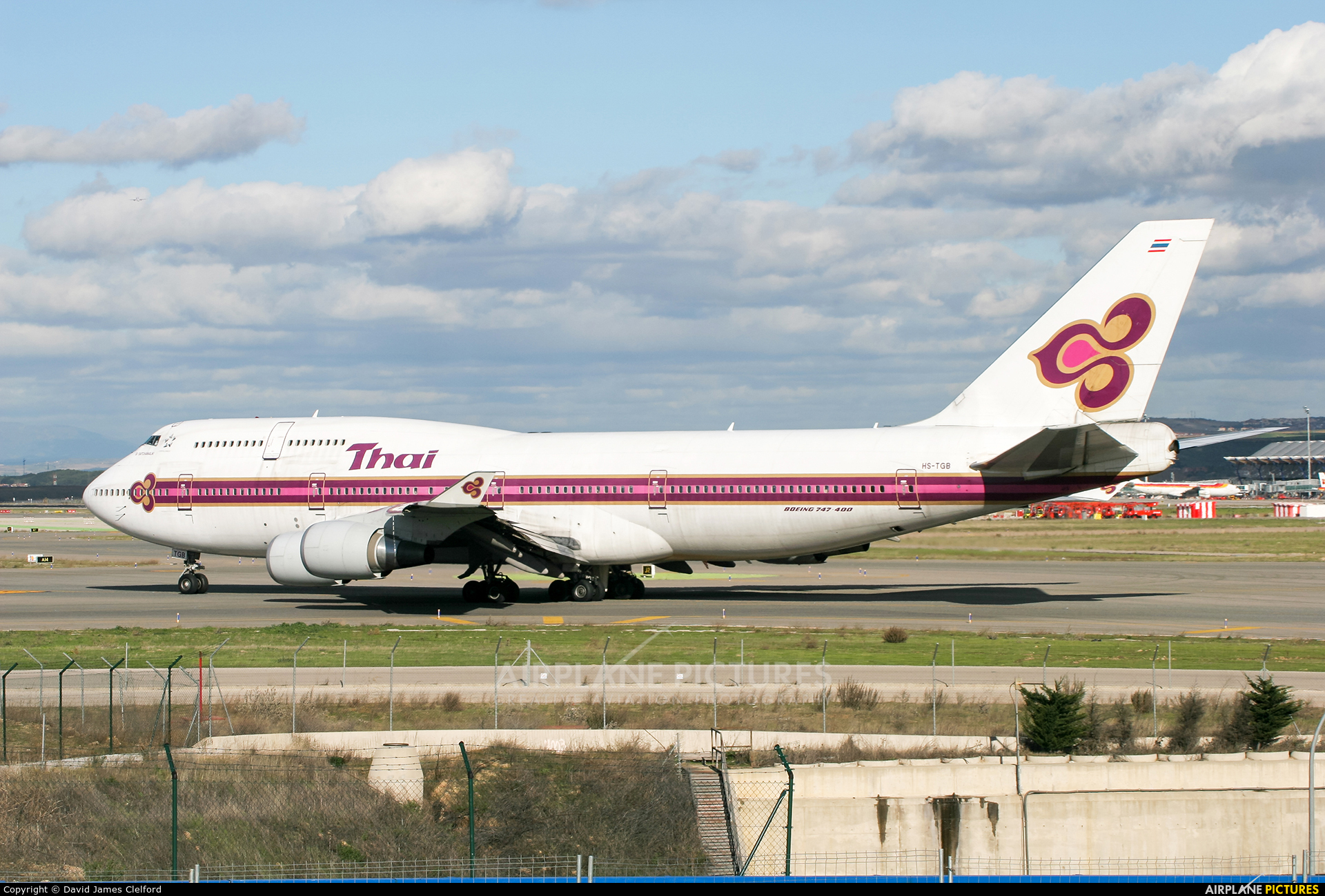 Thai Airways HS-TGB aircraft at Madrid - Barajas