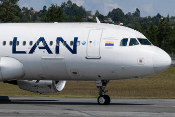 CC-BAQ - LAN Colombia Airbus A320