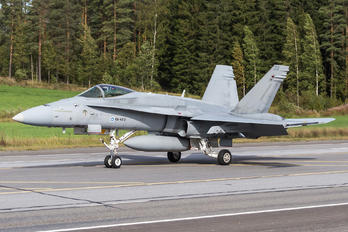 HN-432 - Finland - Air Force McDonnell Douglas F-18C Hornet