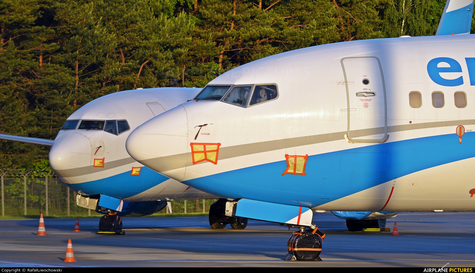 Enter Air SP-ESC aircraft at Katowice - Pyrzowice
