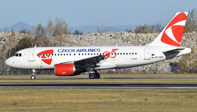 OK-NEO - CSA - Czech Airlines Airbus A319