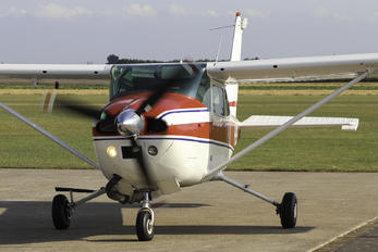 PH-DES - Private Cessna 182 Skylane (all models except RG)