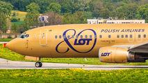 SP-LLC - LOT - Polish Airlines Boeing 737-400 aircraft