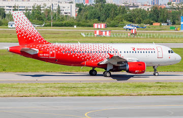 VQ-BAQ - Rossiya Airbus A319