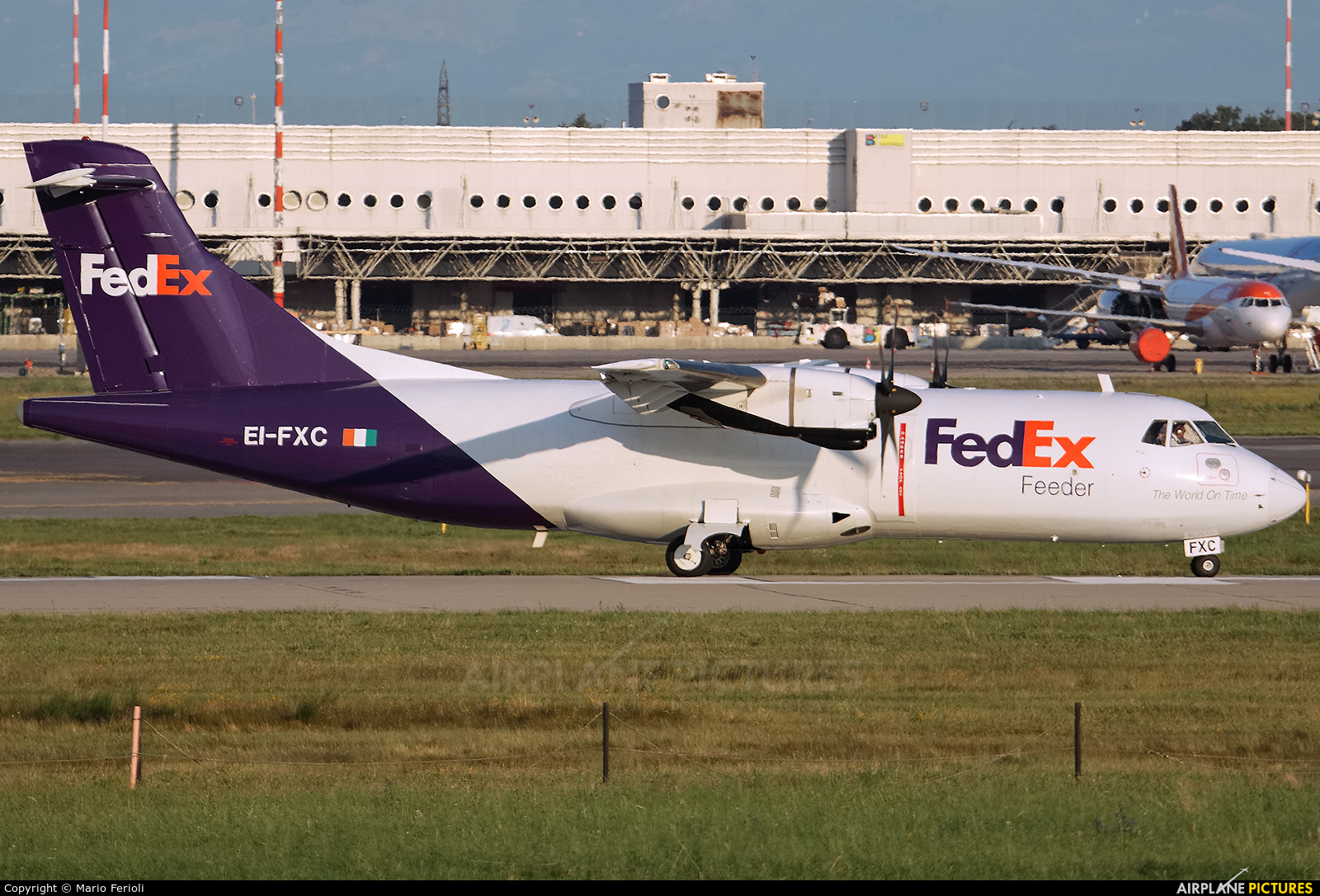 FedEx Feeder EI-FXC aircraft at Milan - Malpensa