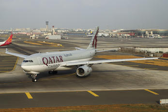 A7-AFJ - Qatar Airways Cargo Airbus A330-200F
